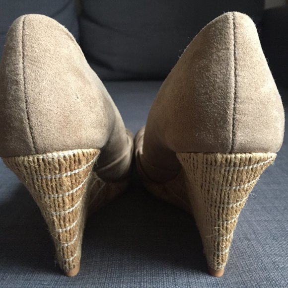 Wedge heel shoe - Picture 4 of 5